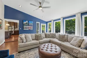 6219 Fair Valley Dr, Charlotte, NC 28226 - Photo 11