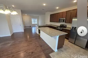 7306 Sienna Heights Pl, Charlotte, NC 28213 - Photo 17