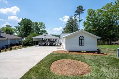 2113 Warf Road, Lexington, NC 27292 - Photo 11