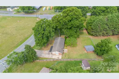1717 Emmanuel Church Road, Conover, NC 28613 - Photo 27
