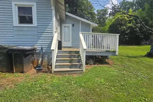 1211 N Main St, Lowell, NC 28098 - Photo 9