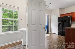 12905 Bullock Greenway Blvd, Charlotte, NC 28277 - Photo 11