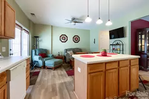 3901 Christine Ln, Waxhaw, NC 28173 - Photo 9