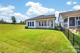 1306 Idyllic Ln, Waxhaw, NC 28173 - Photo 5