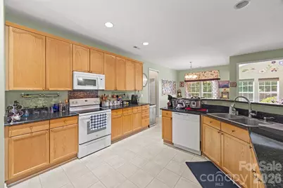 659 E Cheval Drive, Fort Mill, SC 29708 - Photo 9