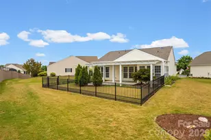 2027 Maned Goose Ct, Fort Mill, SC 29707 - Photo 27