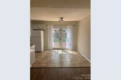 3301 Braewick Place, Charlotte, NC 28227 - Photo 5