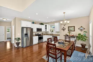 38 Pne Hl Rd, Fairview, NC 28730 - Photo 13