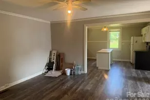 812 Mill St, Albemarle, NC 28001 - Photo 3