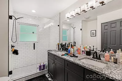 1027 Dresden Drive W, Charlotte, NC 28205 - Photo 17