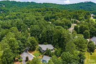 1071 Linkside Dr, Hendersonville, NC 28739 - Photo 43