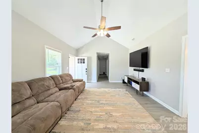 711 Guinn Street, Clover, SC 29710 - Photo 5