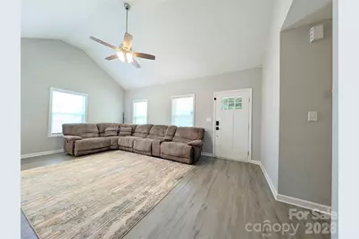 711 Guinn Street, Clover, SC 29710 - Photo 7