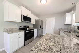 711 Guinn St, Clover, SC 29710 - Photo 9