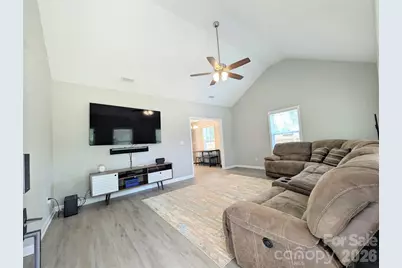 711 Guinn Street, Clover, SC 29710 - Photo 3