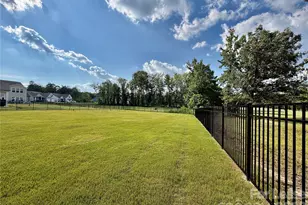 911 Cypress Pt Ln, Monroe, NC 28112 - Photo 41