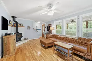 2 Coneflower Ct, Black Mountain, NC 28711 - Photo 3