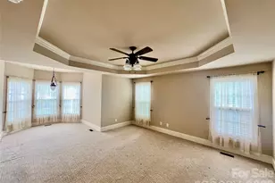 6231 Neptune Dr, Denver, NC 28037 - Photo 9