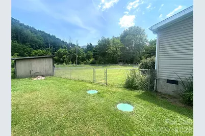 10755 Nc 209 Highway, Hot Springs, NC 28743 - Photo 9