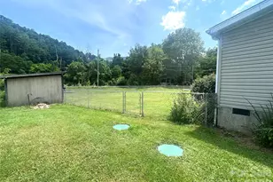 10755 Nc 209 Hwy, Hot Springs, NC 28743 - Photo 9