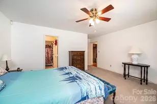 1857 Hidden Pointe Dr, Hickory, NC 28601 - Photo 35
