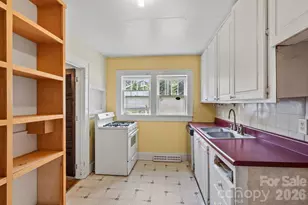 49 Church St, Weaverville, NC 28787 - Photo 13