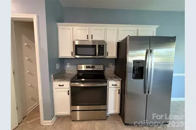 8815 Firestreak Drive, Charlotte, NC 28216 - Photo 9