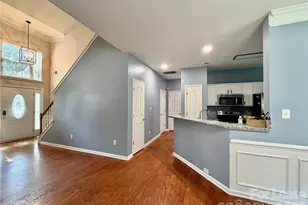 8815 Firestreak Dr, Charlotte, NC 28216 - Photo 5