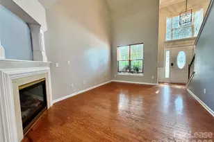 8815 Firestreak Dr, Charlotte, NC 28216 - Photo 3