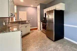 8815 Firestreak Dr, Charlotte, NC 28216 - Photo 7