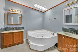 284 Paul Gosnell Rd, Marshall, NC 28753 - Photo 15