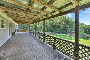 284 Paul Gosnell Rd, Marshall, NC 28753 - Photo 17