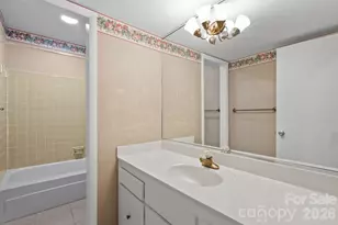138 Castlerock Dr, Asheville, NC 28806 - Photo 23