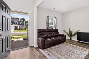1041 Red Apple St, Monroe, NC 28110 - Photo 5
