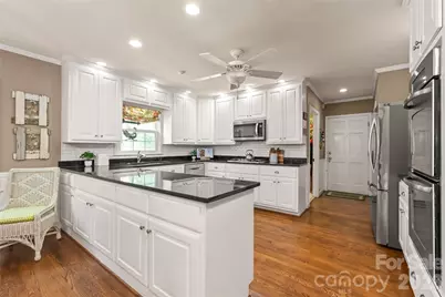 301 Fairway Drive, Fort Mill, SC 29715 - Photo 15