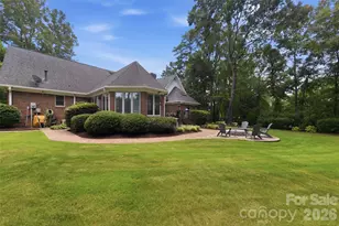 208 Kelly Ct, Fort Mill, SC 29715 - Photo 41