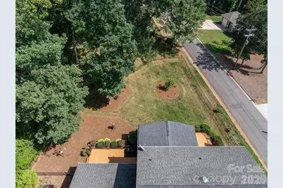 843 W J Street, Newton, NC 28658 - Photo 43