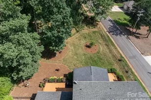 843 W J St, Newton, NC 28658 - Photo 43