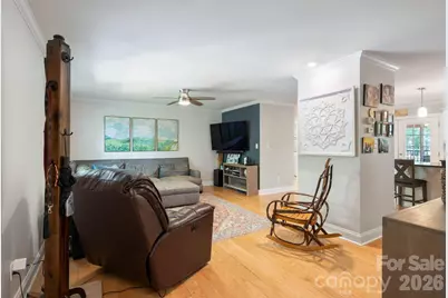 843 W J Street, Newton, NC 28658 - Photo 7