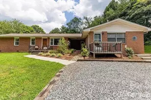 96 Rolling Hills Rd, Mills River, NC 28759 - Photo 1