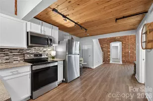 201 S Hoskins Rd, Charlotte, NC 28208 - Photo 1
