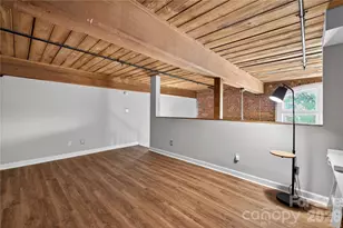 201 S Hoskins Rd, Charlotte, NC 28208 - Photo 29
