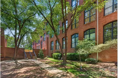 201 S Hoskins Road #121, Charlotte, NC 28208 - Photo 5