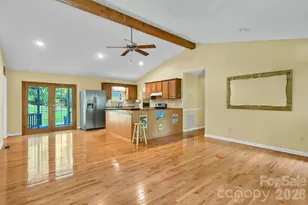 553 Morgan Branch Rd, Marshall, NC 28753 - Photo 9