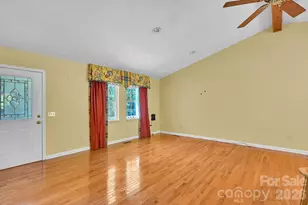 553 Morgan Branch Rd, Marshall, NC 28753 - Photo 7