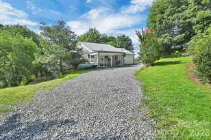 553 Morgan Branch Rd, Marshall, NC 28753 - Photo 15