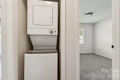 1620 Arlyn Circle #L, Charlotte, NC 28213 - Photo 11