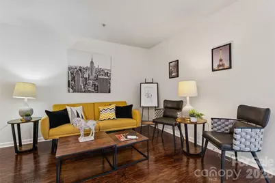 1620 Arlyn Circle #L, Charlotte, NC 28213 - Photo 3