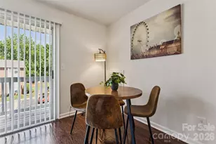 1620 Arlyn Cir, Charlotte, NC 28213 - Photo 5