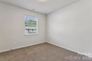 1620 Arlyn Cir, Charlotte, NC 28213 - Photo 19
